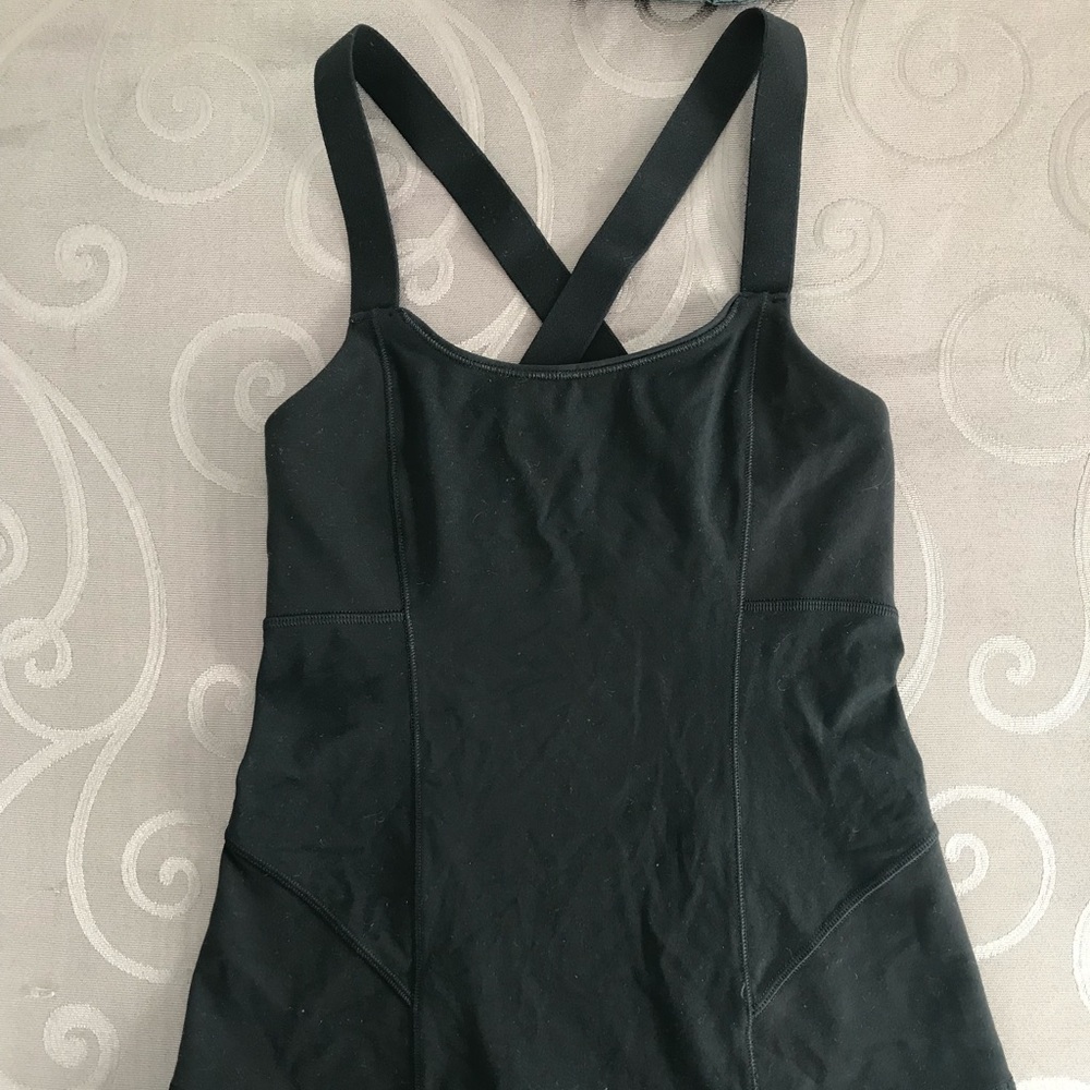 Lululemon tank top